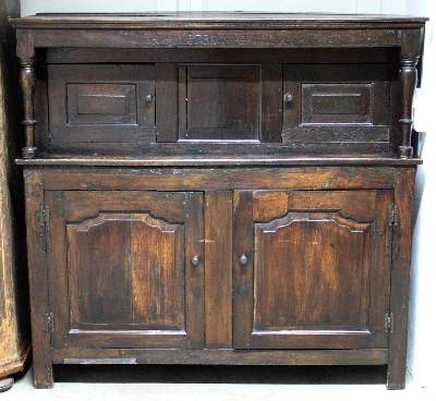 Bild Nr.2: 131-2030 Überbauschrank 1730.: (Möbel)