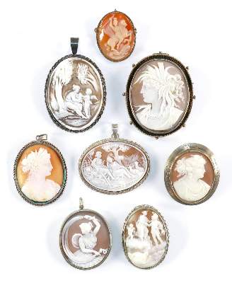 Bild Nr.1: 131-2142 Muschelkameen: (Schmuck, Anhänger, Gemmen und Kameen)