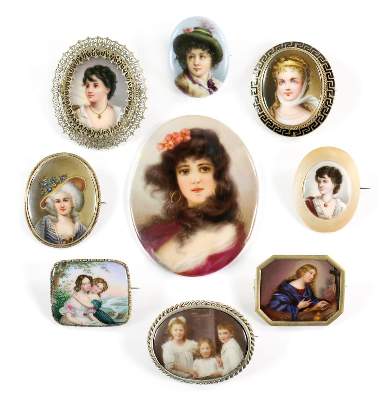 Bild Nr.1: 131-2249 Portraitplaketten u.: (Schmuck)