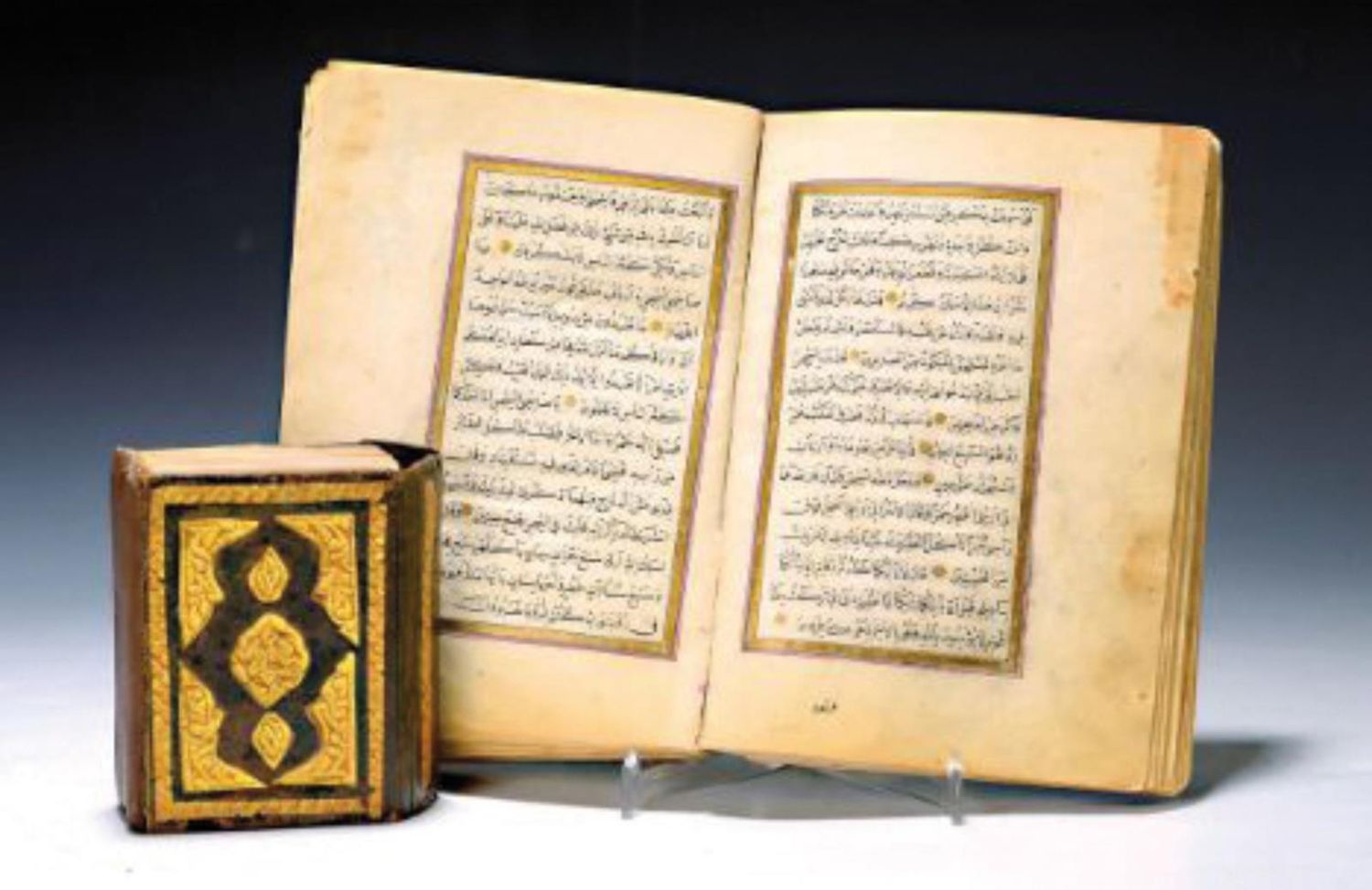 Große Abbildung Nr.1: 132-109 Koran.: (Handschriften)