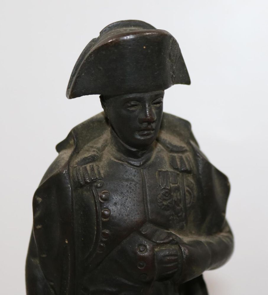 Große Abbildung Nr.3: 132-2005 Napoleon Schreibtischgarnitur.: (Varia)