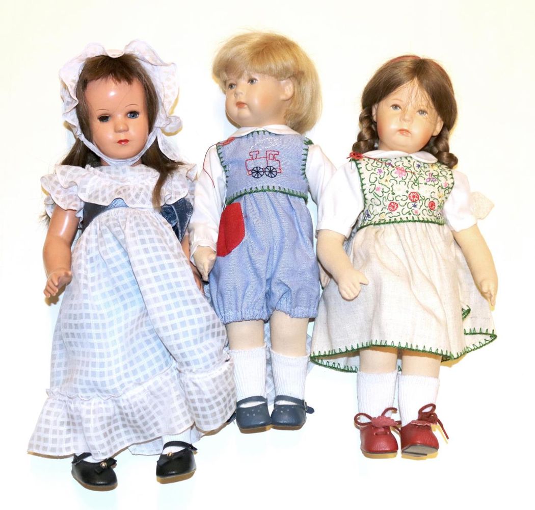 Große Abbildung Nr.25: 132-2038 Puppensammlung.: (Varia, Spielzeug)