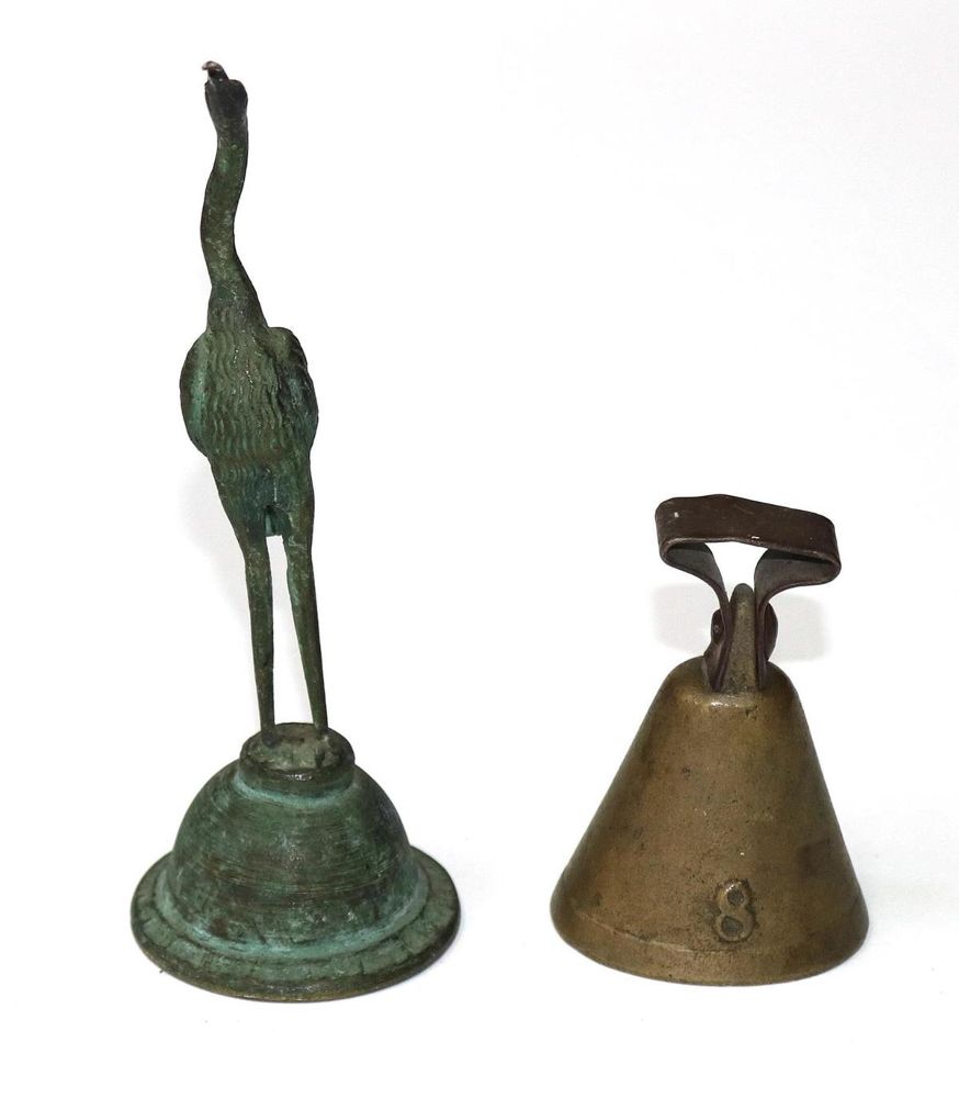 Große Abbildung Nr.1: 132-2044 Tischglocke Bronze u.: (Varia)