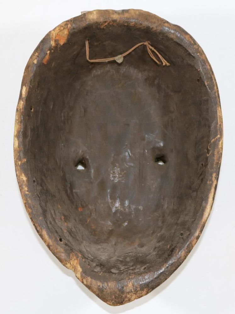 Große Abbildung Nr.3: 132-2057 Aufsatzmaske wohl D.R.Kongo.: (Afrika, Masken)