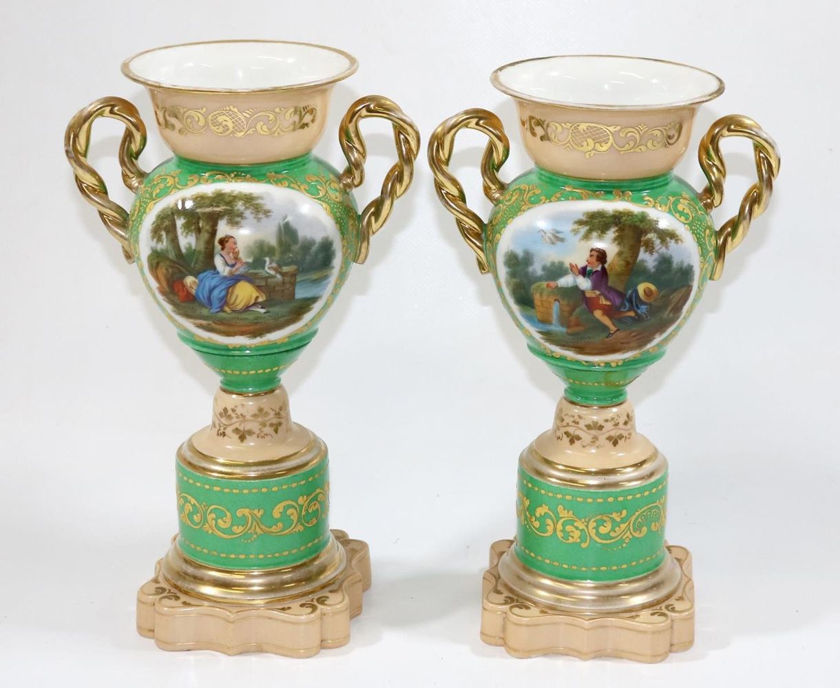 Große Abbildung Nr.1: 132-2173 Biedermeier Henkelvasen.: (Porzellan u. Keramik)