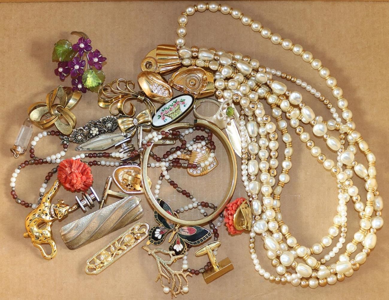 Große Abbildung Nr.3: 132-2246 Modeschmuck Pforzheim u.a.: (Schmuck)