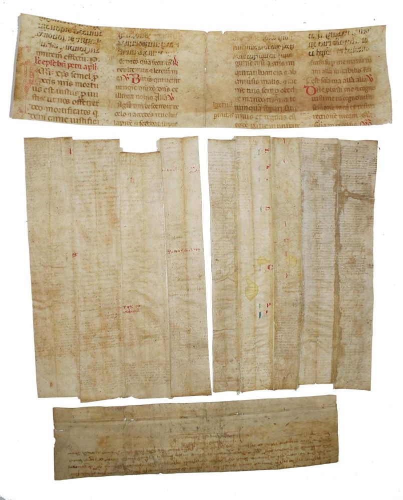 Große Abbildung Nr.1: 132-98 Einbandmakulatur.: (Handschriften)