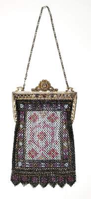 Bild Nr.1: 132-1952 Abendtasche Mandalian: (Varia)
