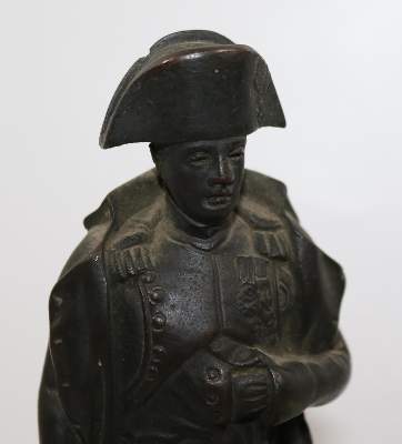 Bild Nr.3: 132-2005 Napoleon Schreibtischgarnitur.: (Varia)