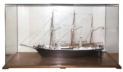 Bild Nr.1: 132-2025 Fine Art Models: (Varia, Seewesen)