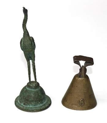 Bild Nr.1: 132-2044 Tischglocke Bronze u.: (Varia)