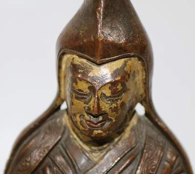 Bild Nr.3: 132-2137 Bronze eines Lama.: (Asiatika, Skulpturen - Plastiken)