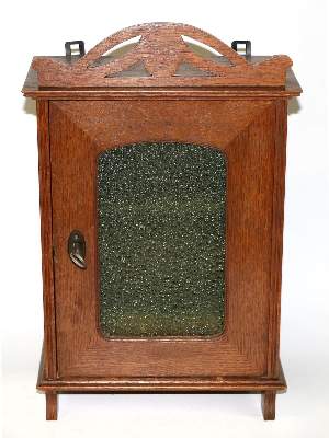 Bild Nr.1: 132-2152 Jugendstil Hängeschränckchen.: (Möbel)