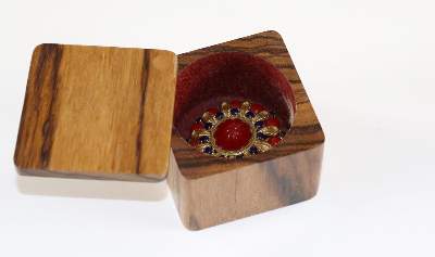 Bild Nr.3: 132-2233 Christian Dior, Vintage: (Schmuck, Broschen)