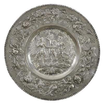 Bild Nr.1: 132-2253 Augsburg barocke Schauplatte.: (Silber)