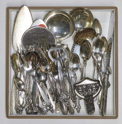 Bild Nr.2: 132-2279 Kaffeebesteck.: (Silber, Wilkens)