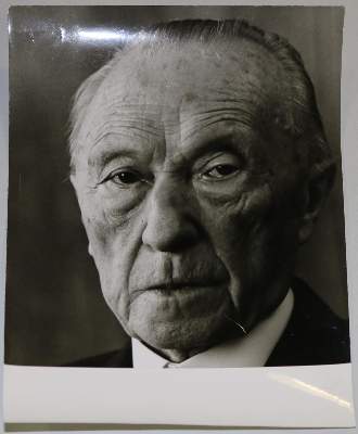Bild Nr.3: 132-2330 Adenauer, Konrad,: (Photographie)