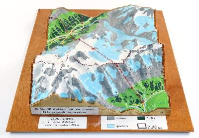 Bild Nr.2: 132-2993 Relief: (Ausland, Ukraine)