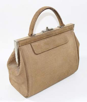 Bild Nr.3: 132-732 Damenhandtaschen.: (Aktuelle Mode - Lifestyle - Vintage)