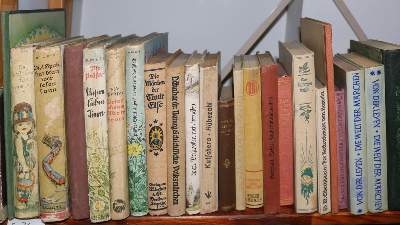 Bild Nr.11: 132-824 Sammlung: (Kinder- und Jugendbücher)