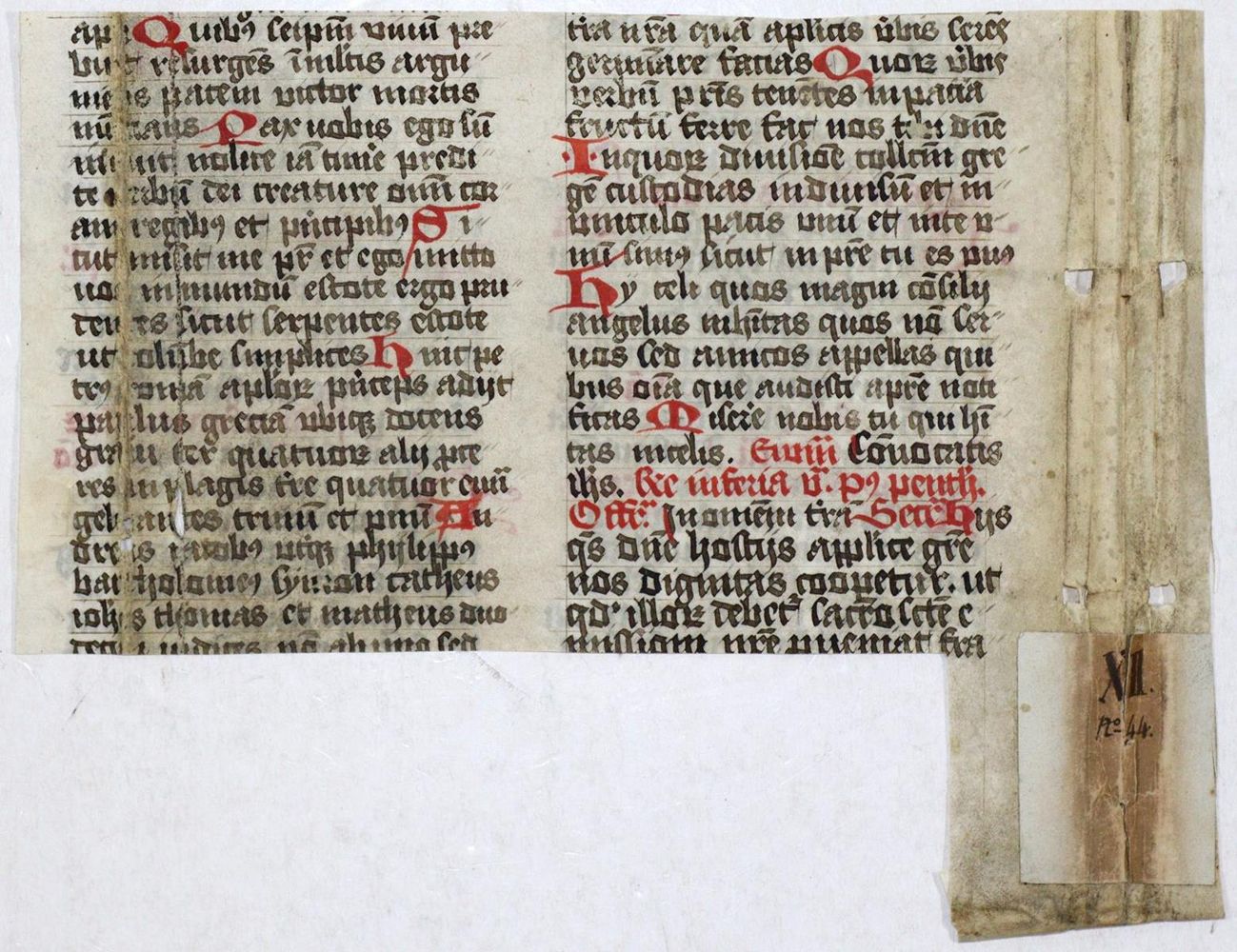 Große Abbildung Nr.1: 133-102 Einbandmakulatur.: (Handschriften)