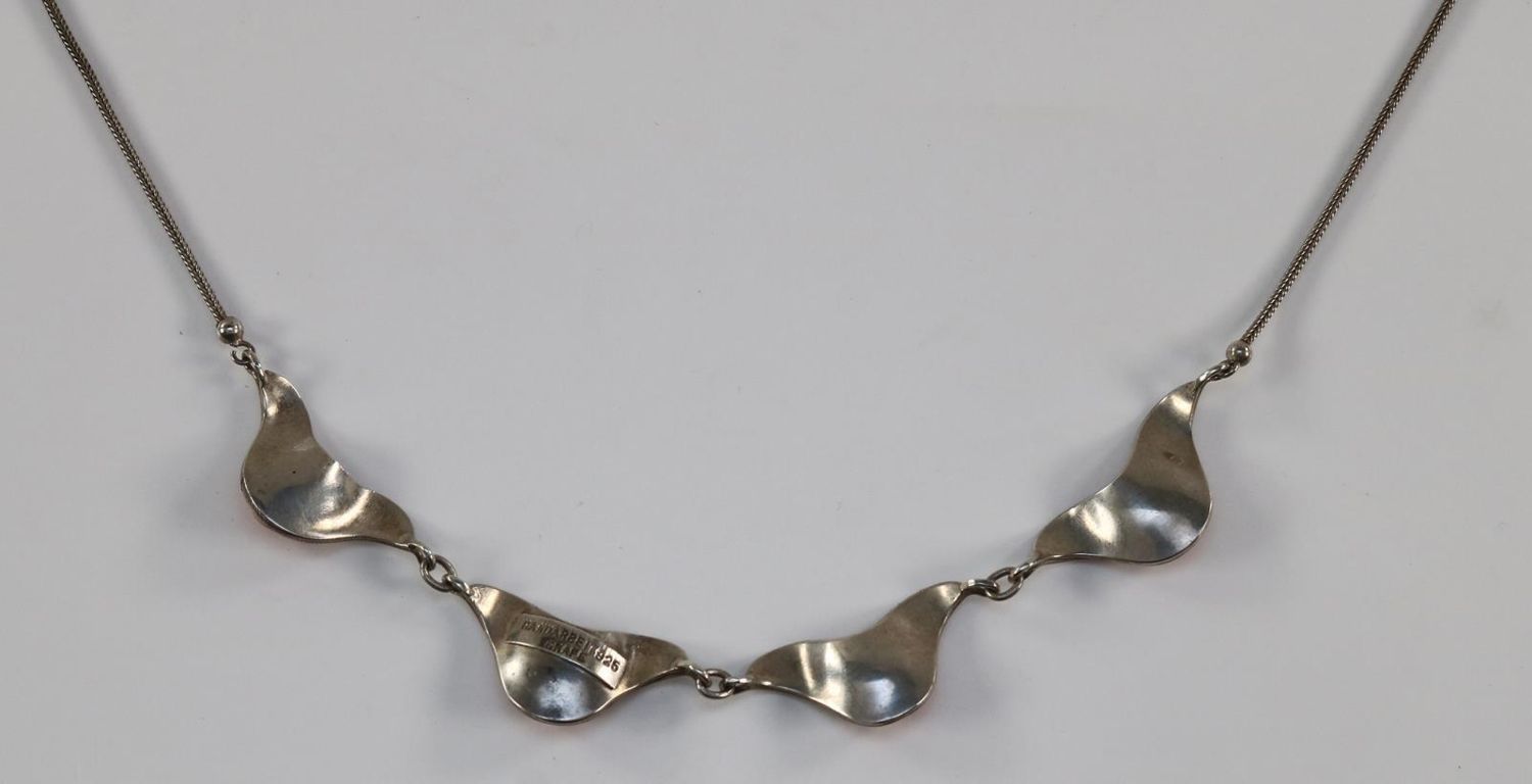 Große Abbildung Nr.3: 133-1945 Korallencollier im: (Schmuck, Colliers)