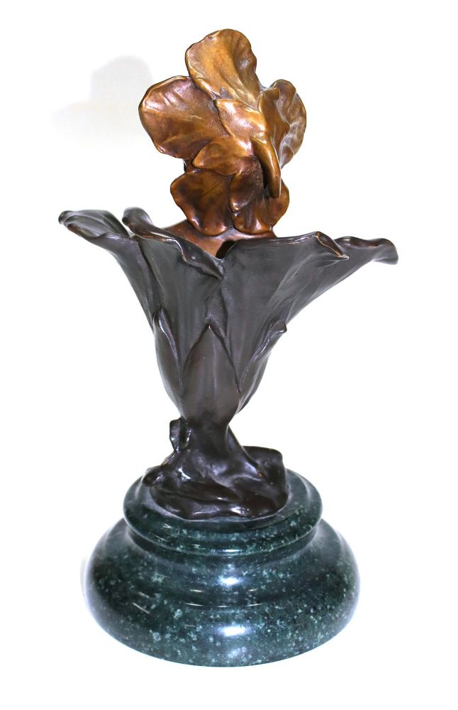 Große Abbildung Nr.2: 133-1996 Blumenmädchen,: (Skulpturen - Plastiken, Skulpturen - Plastiken)