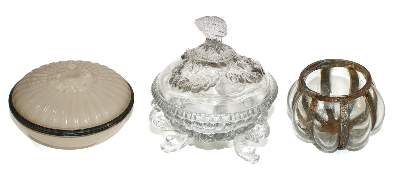 Bild Nr.1: 133-1844 Opake Glasschale mit Deckel: (Glas)