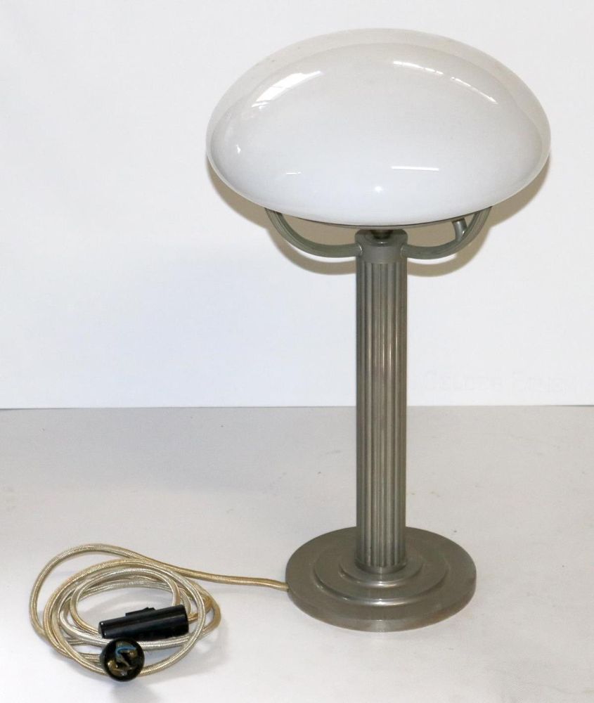 Große Abbildung Nr.2: 134-2163 Art Deco Lampe: (Varia, Lampen)