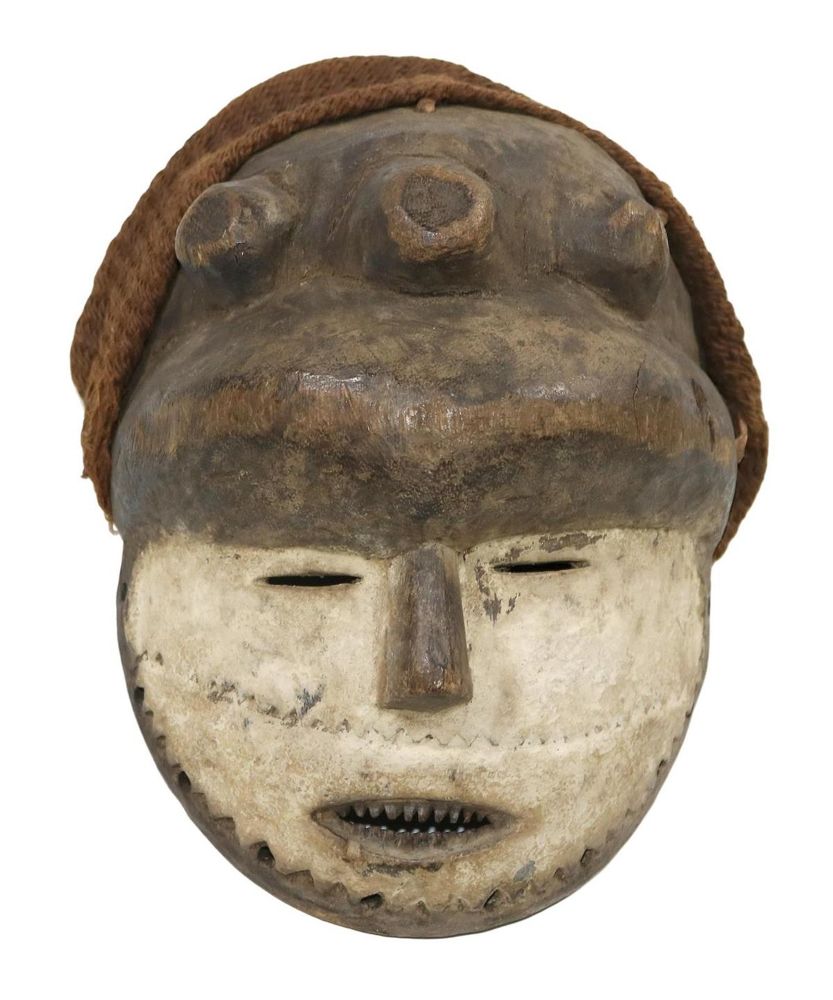 Große Abbildung Nr.1: 134-2228 Prächtige Maske der: (Afrika, Masken)