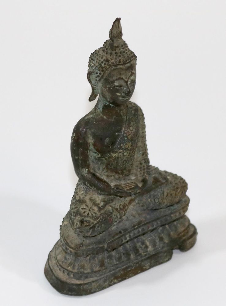Große Abbildung Nr.2: 134-2258 Kleiner Buddha: (Asiatika)