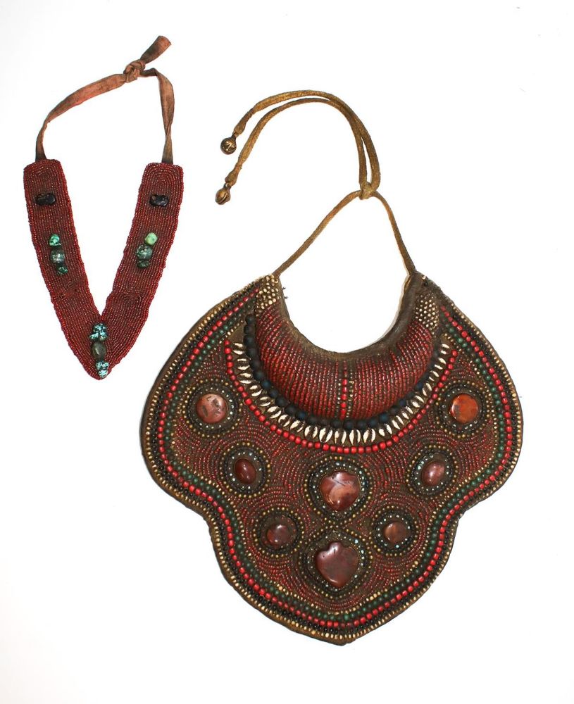 Große Abbildung Nr.1: 134-2259 Großer Brustschmuck: (Asiatika, Ladakh)