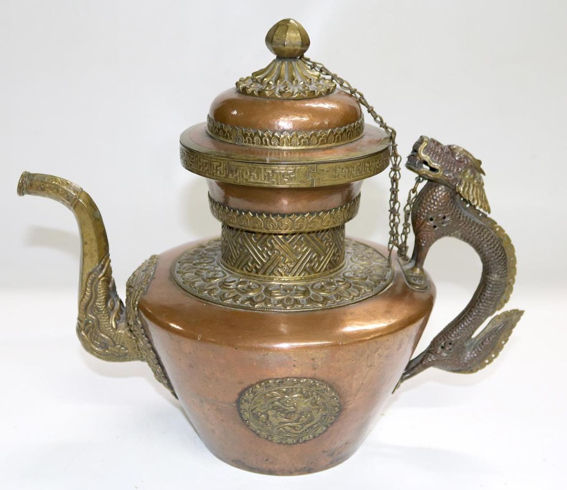 Große Abbildung Nr.1: 134-2291 Große Kanne mit Deckel: (Asiatika, Tibet)