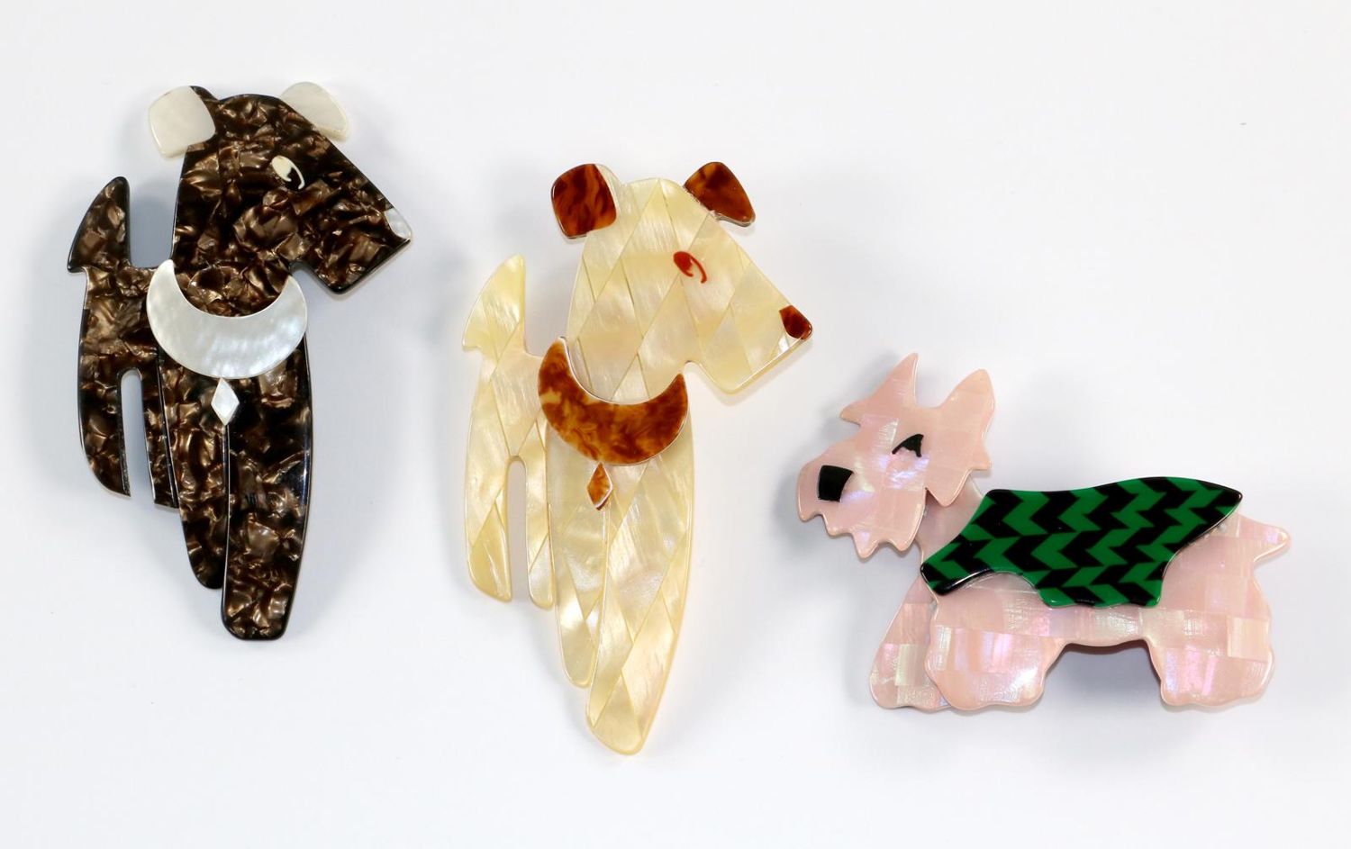Große Abbildung Nr.1: 134-2411 Foxterrier u. Scotchterrier: (Schmuck, Broschen, Lea Stein)