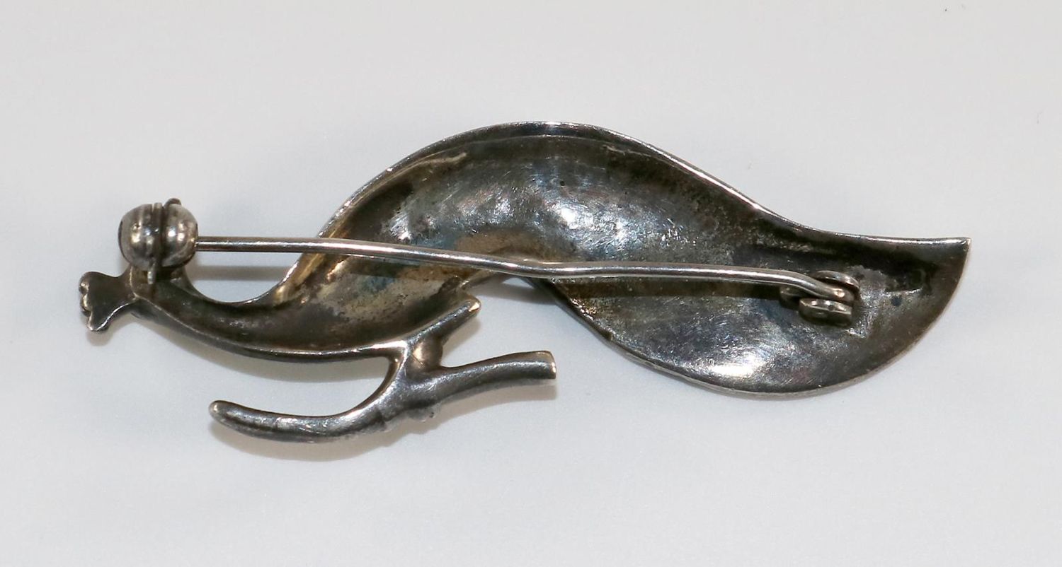 Große Abbildung Nr.2: 134-2413 Pfauenbrosche des Jugendstil.: (Schmuck, Broschen)