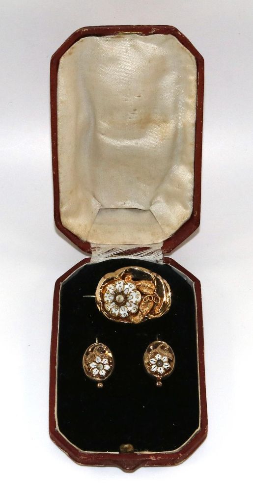 Große Abbildung Nr.2: 134-2415 Demiparure um 1860.: (Schmuck)