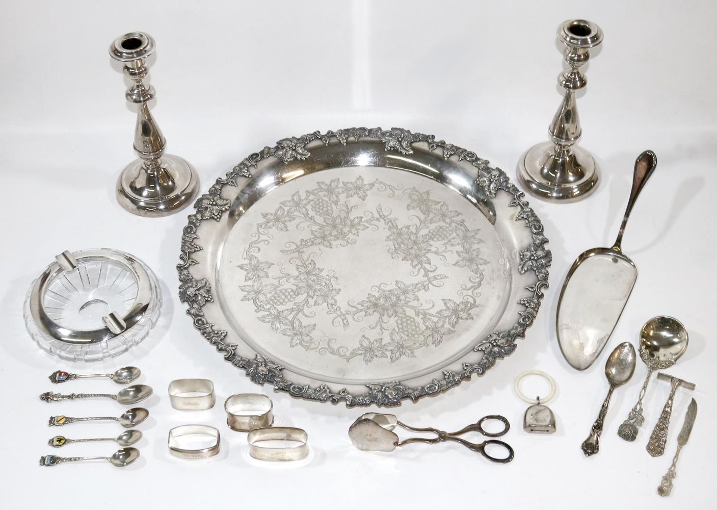 Große Abbildung Nr.1: 134-2471 Silber u. Versilbertes.: (Silber)
