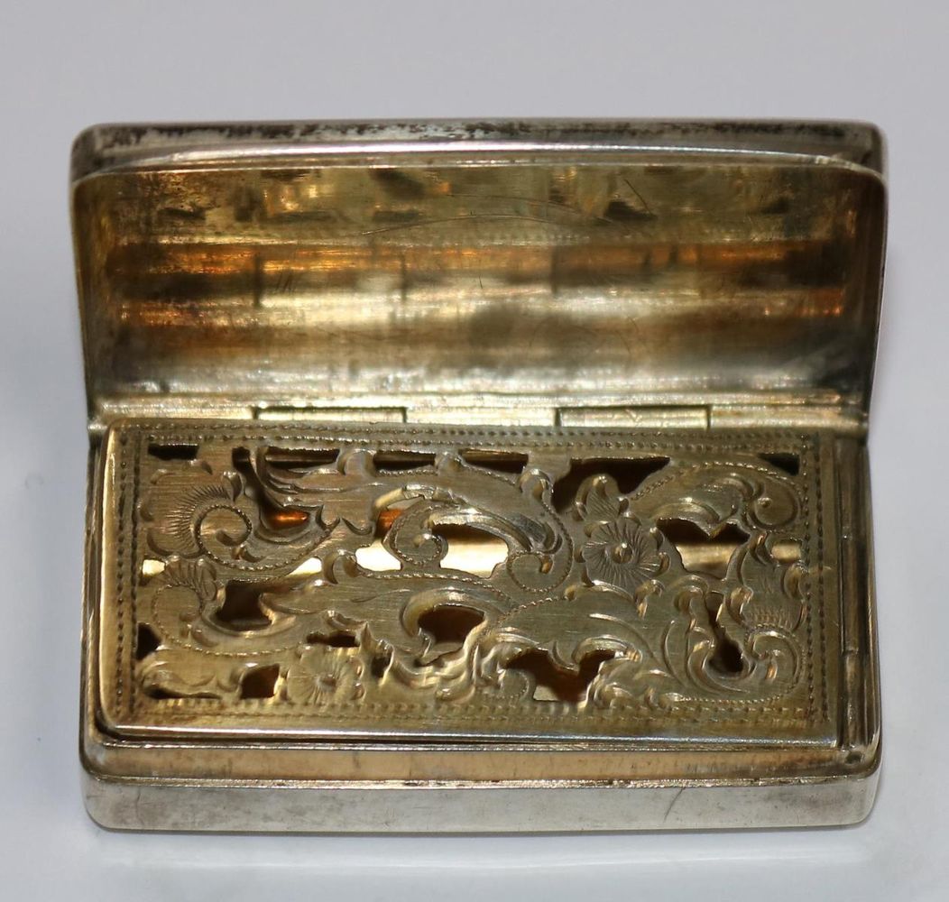Große Abbildung Nr.2: 134-2472 Vinaigrette deutsch: (Silber)