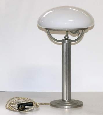 Bild Nr.1: 134-2163 Art Deco Lampe: (Varia, Lampen)