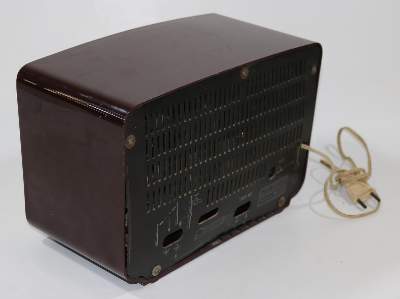 Bild Nr.2: 134-2186 Radiola Röhrenradio: (Varia, Radio)