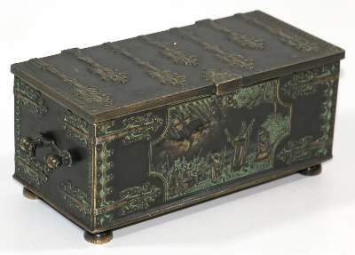Bild Nr.1: 134-2361 Bronze-Box.: (Möbel, Truhen und Kästchen)