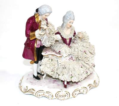 Bild Nr.1: 134-2391 Porzellan Figurenpaar.: (Porzellan u. Keramik)