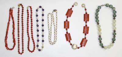 Bild Nr.1: 134-2433 Perlen u. Edelsteinketten.: (Schmuck)