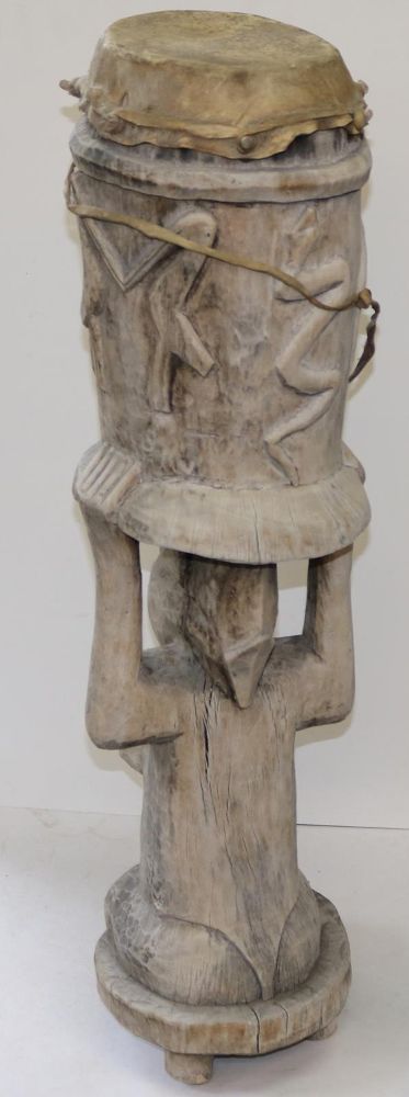 Große Abbildung Nr.4: 135-2465 Trommel der Dogon: (Afrika)
