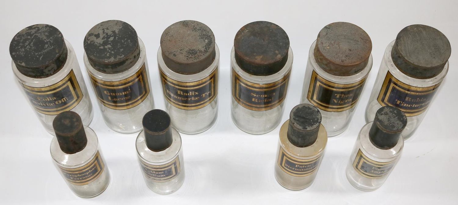 Große Abbildung Nr.2: 135-2482 Apothekerdose, Zehn Stück,: (Glas, Pharmazie)