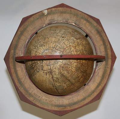 Bild Nr.5: 135-2249 Erdglobus.: (Verschiedene Länder - Geschichte, Atlanten, Globen)