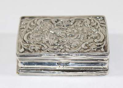 Bild Nr.1: 135-2443 Silbertabatiere: (Varia, Silber)