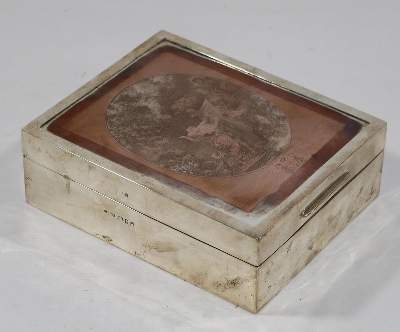 Bild Nr.2: 135-2444 Zigarrettenbox.: (Varia, Silber)