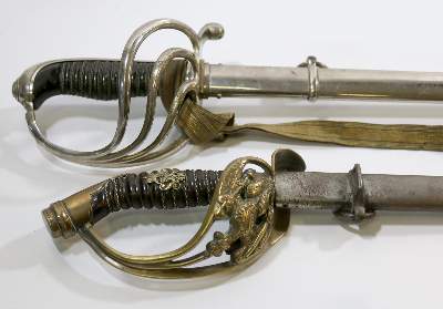 Bild Nr.6: 135-2451 Säbel deutsch: (Varia, Waffen)