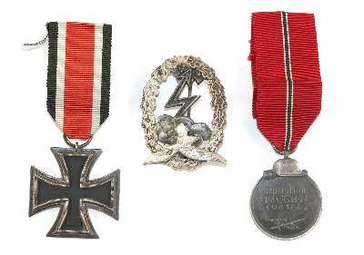 Bild Nr.1: 135-2486 Orden und Münzen.: (Militaria)